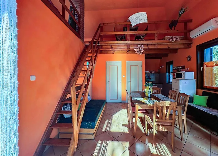 Σπίτι διακοπών Unit_type_semidetached_house 55197 Zamárdi